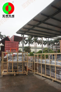 上海经销客户两套涡流洗菜机装车出货